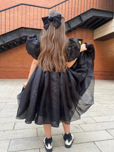 Girls Puff Sleeve Princess Dress.